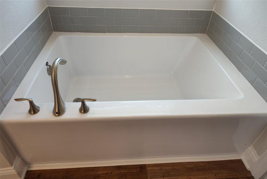 PRIMARY BATH SEPERATE LARGE SOAKING GARDEN TUB