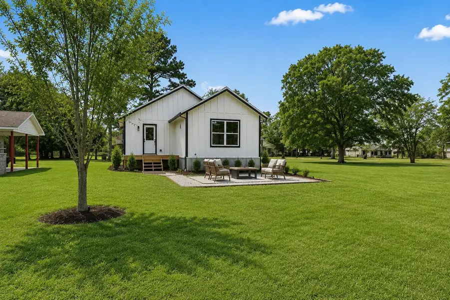 Front exterior of a new home in , Bremond, TX, highlighting curb appeal (Image 1). Front exterior of a new home in , Bremond, TX, highlighting curb appeal (Image 1).