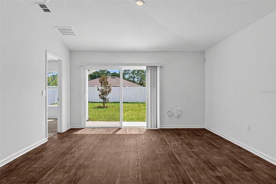 Spacious, unfurnished interior of a new home in , Palm Coast (Image 34).