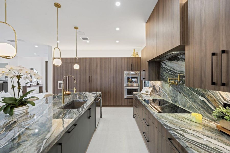 1160 Emerald Lane - 18.jpg-SMALL