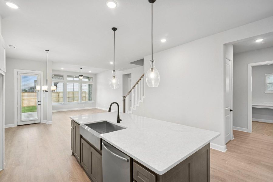 Furnished interior view inside a new home in Harvest Green 45', Richmond (Image 18).