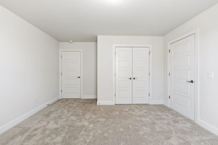 Representative unfurnished interior of a home built from the Cosmopolitan by Keystone Homes NC in Weybridge, Burlington (Image 117). Representative unfurnished interior of a home built from the Cosmopolitan by Keystone Homes NC in Weybridge, Burlington (Image 117).