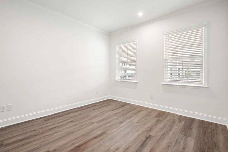 Spacious, unfurnished interior of a new home in Salem Bay, Beaufort (Image 35).
