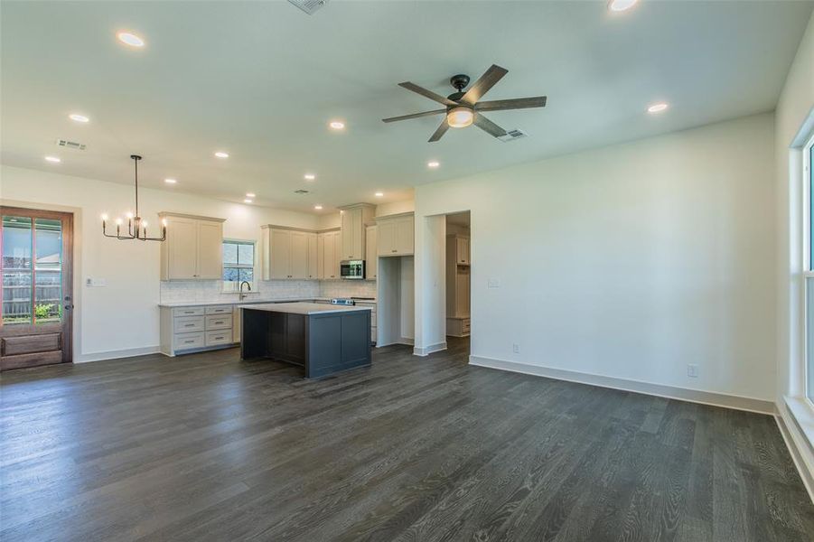 Furnished interior view inside a new home in , Waco (Image 6).