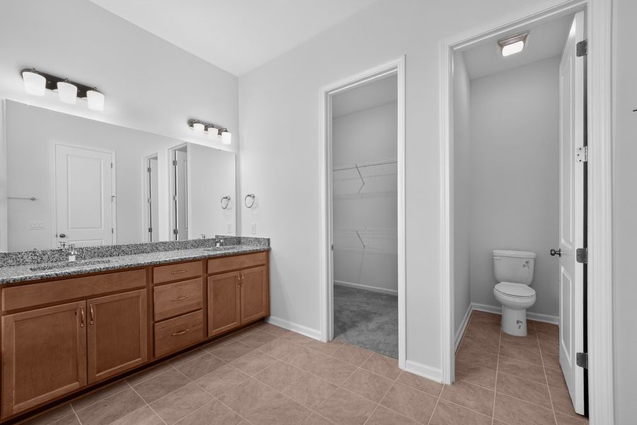 Furnished interior view inside a new home in Estates at Sugar Creek, Fort Mill (Image 10).