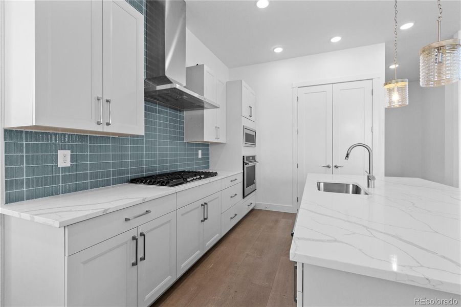 Furnished interior view inside a new home in Dillon Pointe - Journey, Broomfield (Image 7).