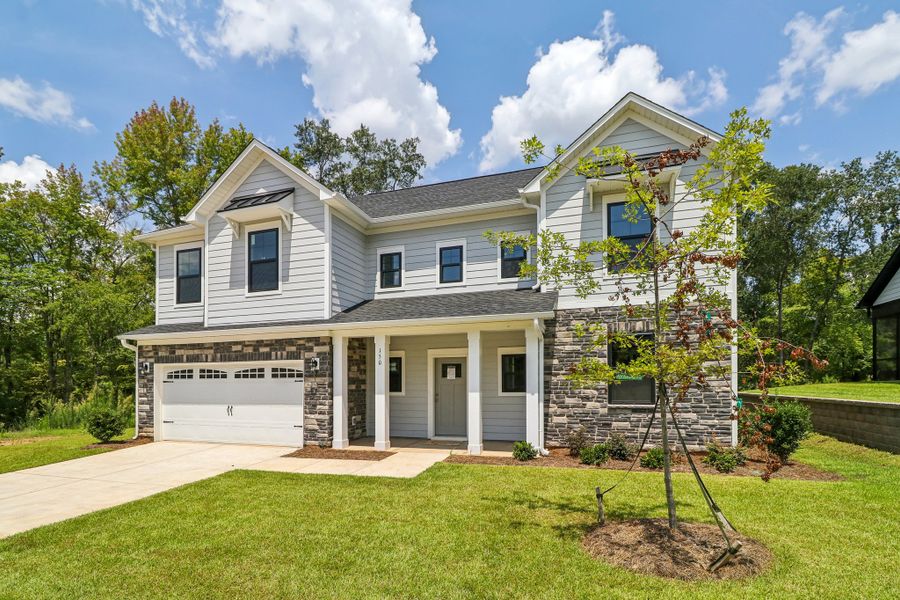 Representative exterior photo of a completed home built from the Collin II by Great Southern Homes in Cross Creek Golf Club, Seneca, SC (Image 7). Representative exterior photo of a completed home built from the Collin II by Great Southern Homes in Cross Creek Golf Club, Seneca, SC (Image 7).