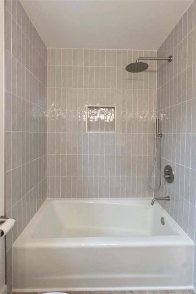 Close-up of interior finishes inside a home in , Lawrenceville (Image 21).