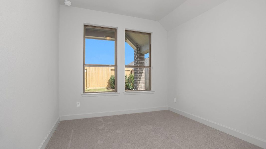 Spacious, unfurnished interior of a new home in Jordan Ranch, Fulshear (Image 9). Spacious, unfurnished interior of a new home in Jordan Ranch, Fulshear (Image 9).