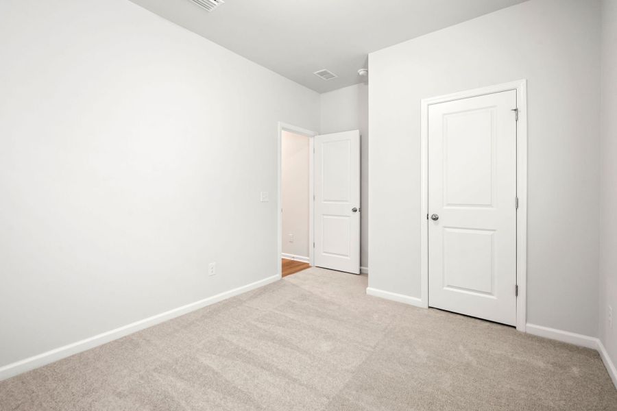 Spacious, unfurnished interior of a new home in Heartwood, Richmond Hill (Image 16). Spacious, unfurnished interior of a new home in Heartwood, Richmond Hill (Image 16).