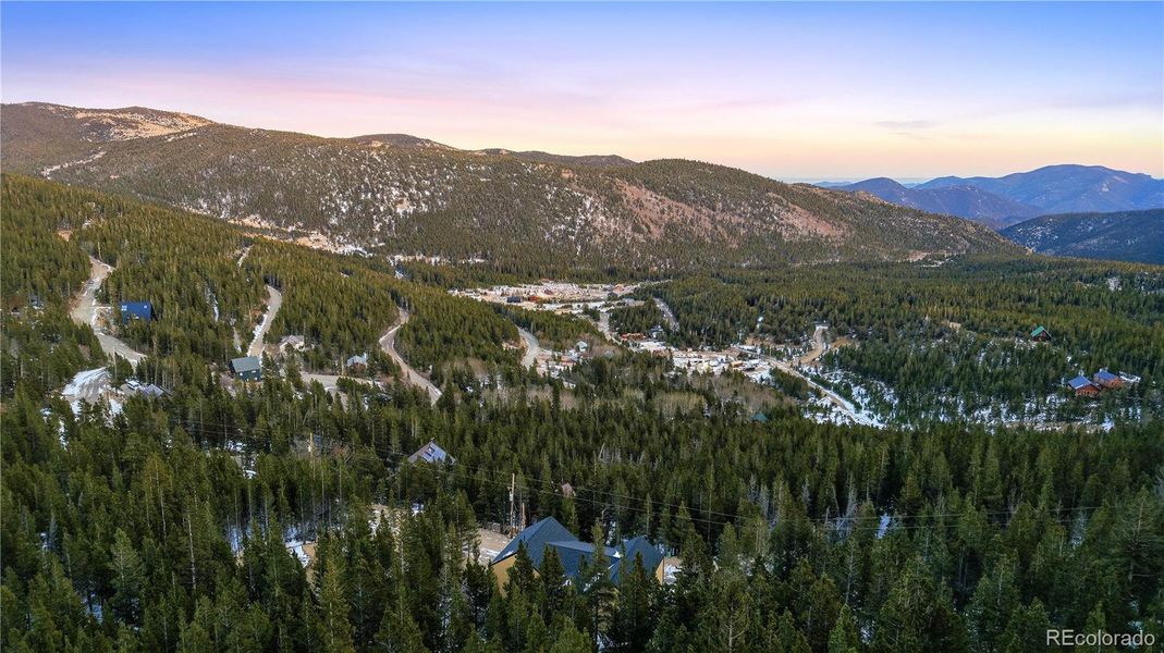 Natural landscape and outdoor views near in Idaho Springs (Image 38). Natural landscape and outdoor views near in Idaho Springs (Image 38).