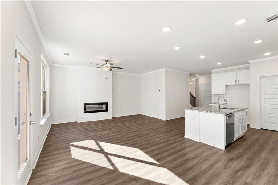Spacious, unfurnished interior of a new home in Mulberry Summit, Flowery Branch (Image 12). Spacious, unfurnished interior of a new home in Mulberry Summit, Flowery Branch (Image 12).