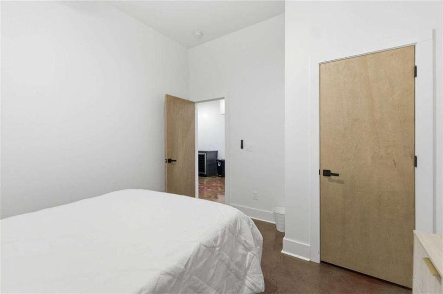 Furnished interior view inside a new home in , Atlanta (Image 62).
