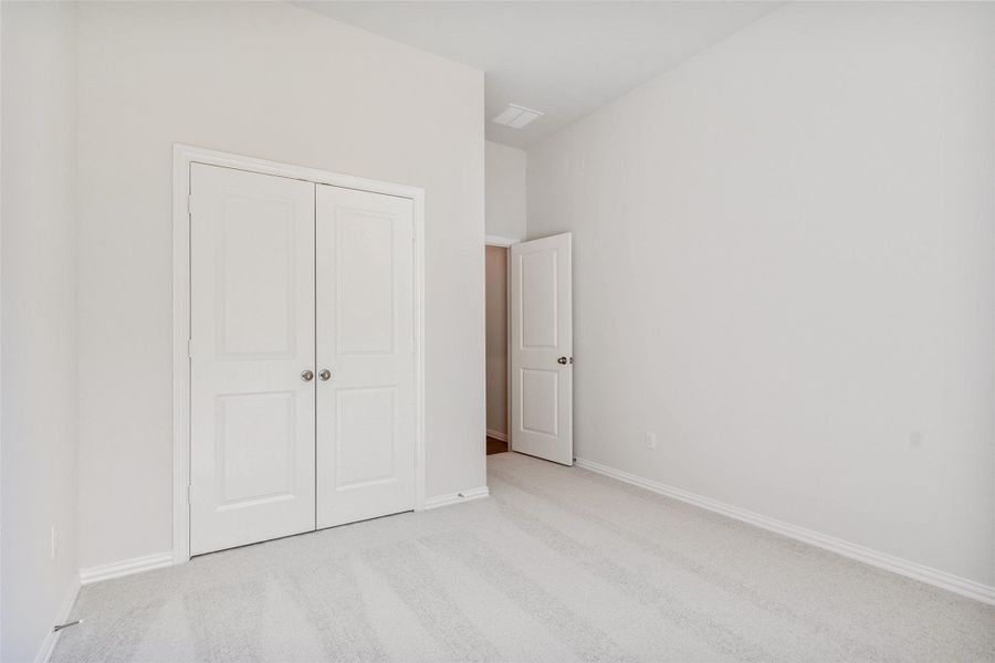 Spacious, unfurnished interior of a new home in The Woodlands Hills, Willis (Image 18).