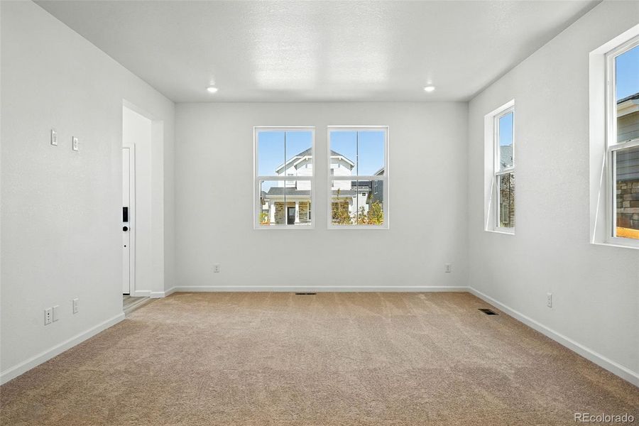 3297 N Duquesne Way ~ Ready Now