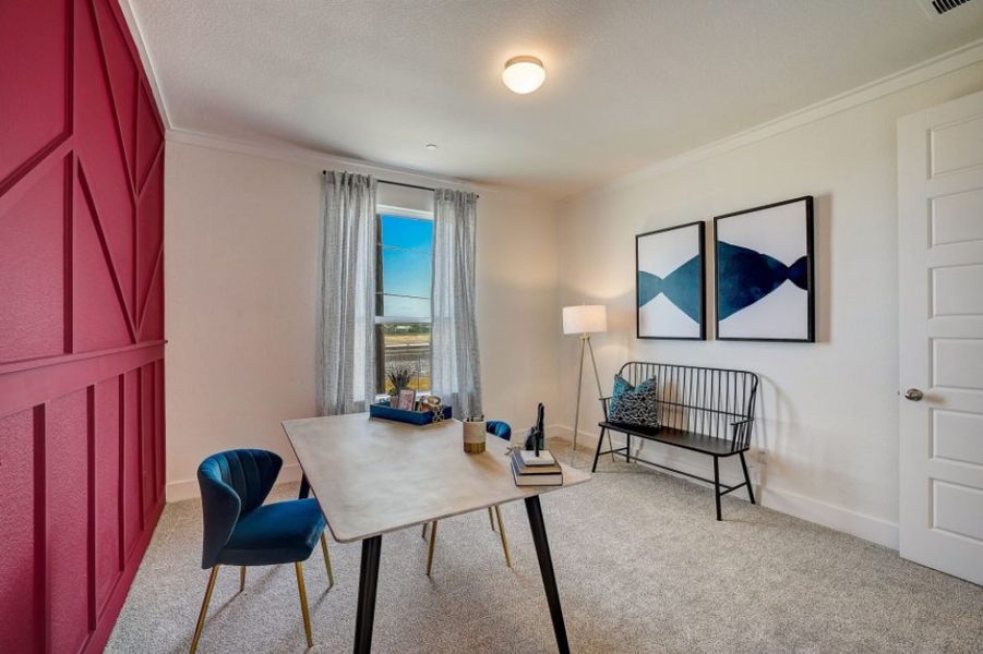 Representative furnished interior of a home built from the Pecos by Pacesetter Homes in Avery Centre, Round Rock (Image 7).