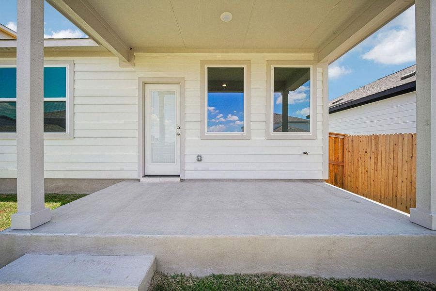 Exterior details and patio area of a home in Eastwood at Sonterra, Jarrell (Image 18).
