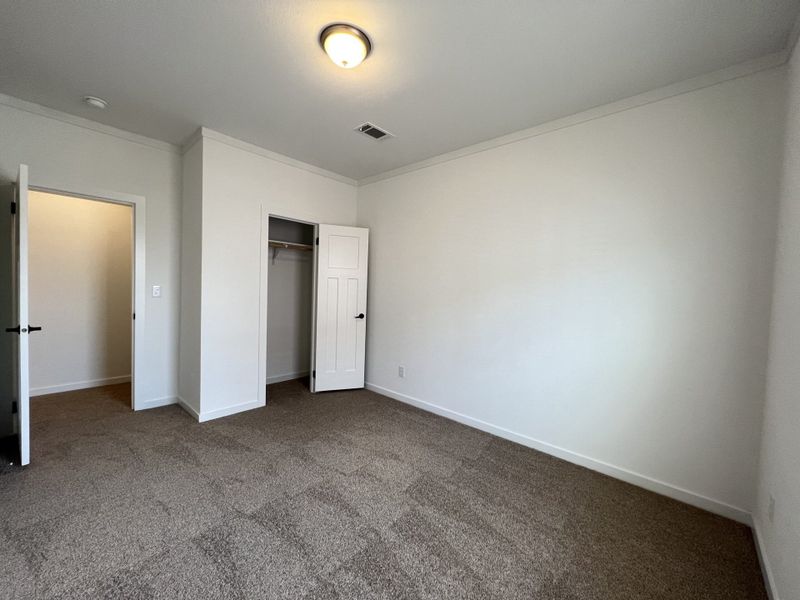 Image 8 of a home in Harston Woods. Image 8 of a home in Harston Woods.