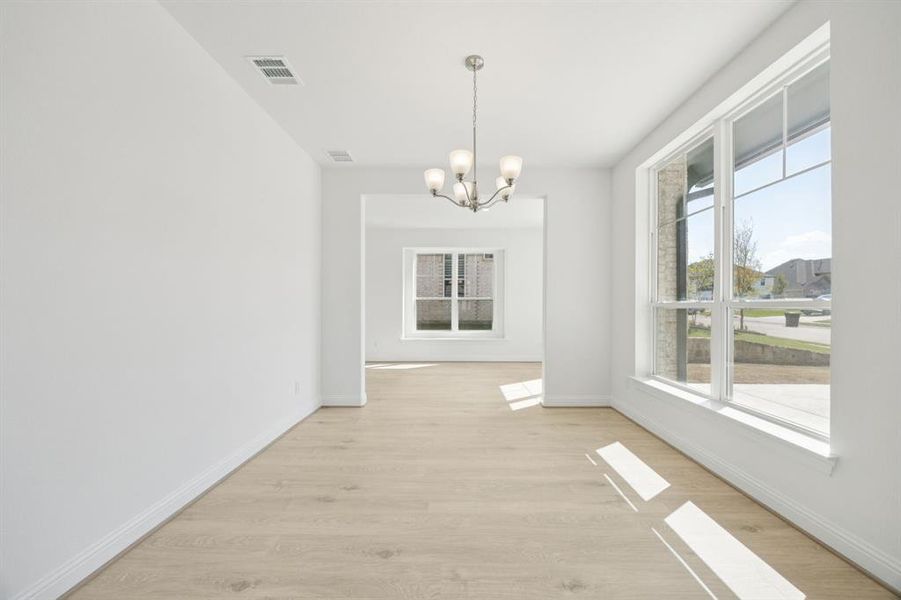 Spacious, unfurnished interior of a new home in Breezy Hill, Rockwall (Image 8). Spacious, unfurnished interior of a new home in Breezy Hill, Rockwall (Image 8).