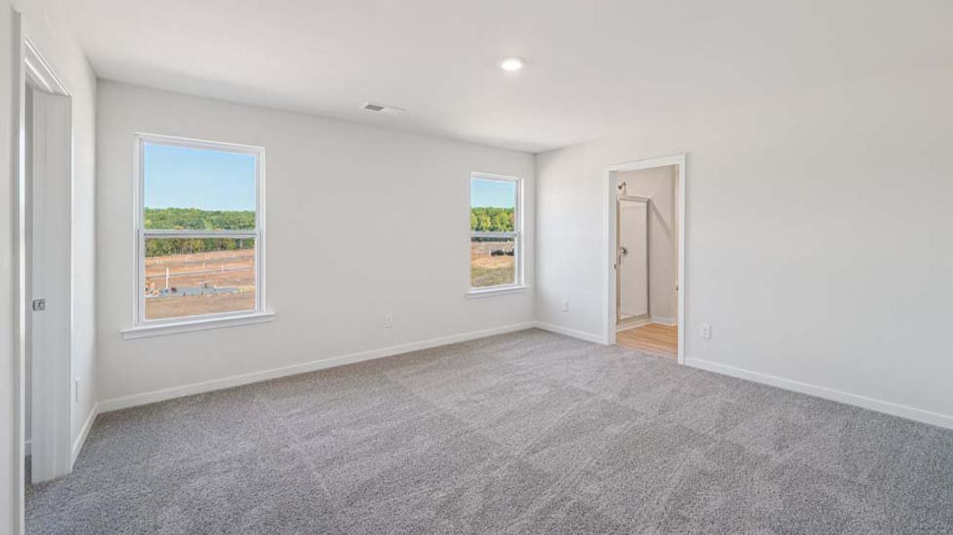 Spacious, unfurnished interior of a new home in Huffman Ridge, Hickory (Image 19).