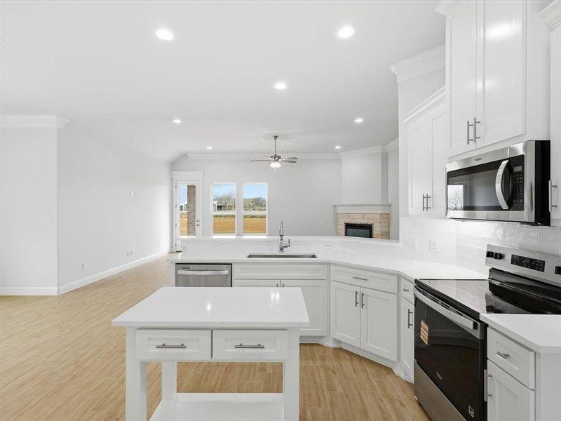 Furnished interior view inside a new home in , Tolar (Image 5). Furnished interior view inside a new home in , Tolar (Image 5).