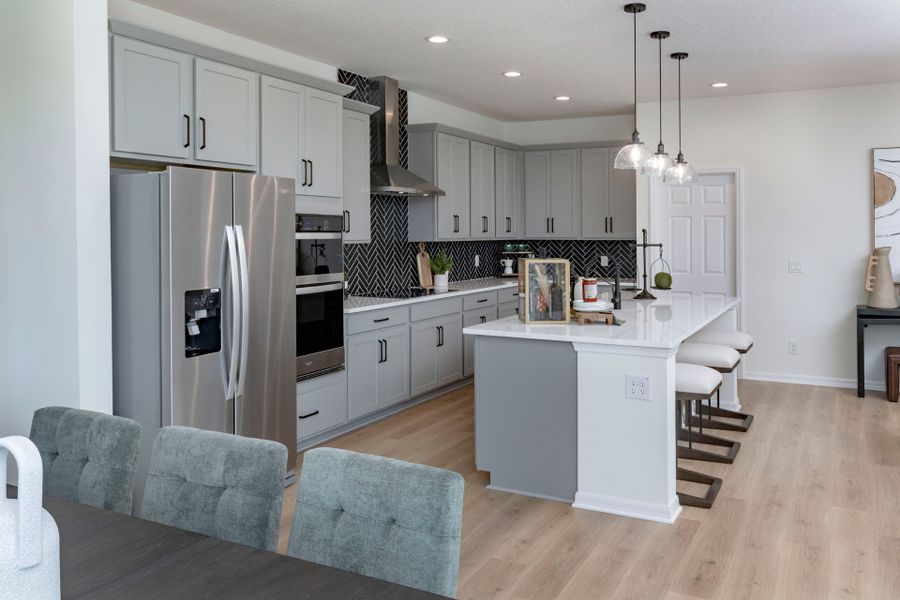 Modern Open-Concept Kitchen in Central Florida Home