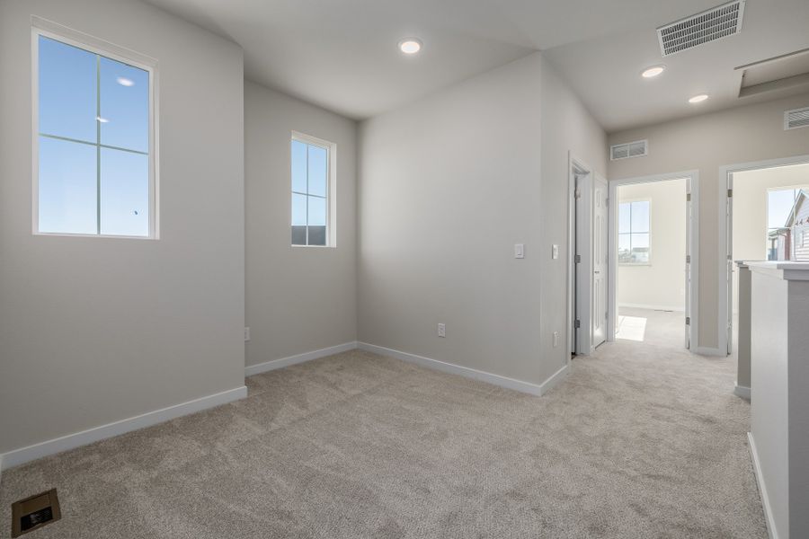 Spacious, unfurnished interior of a new home in Arras Park, Thornton (Image 37).