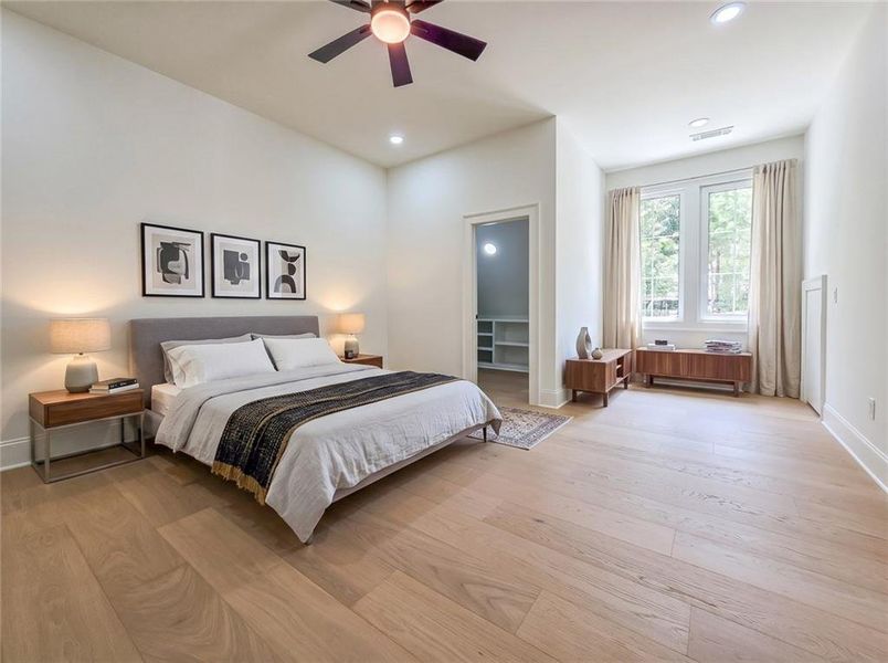 Furnished interior view inside a new home in , Winder (Image 12).
