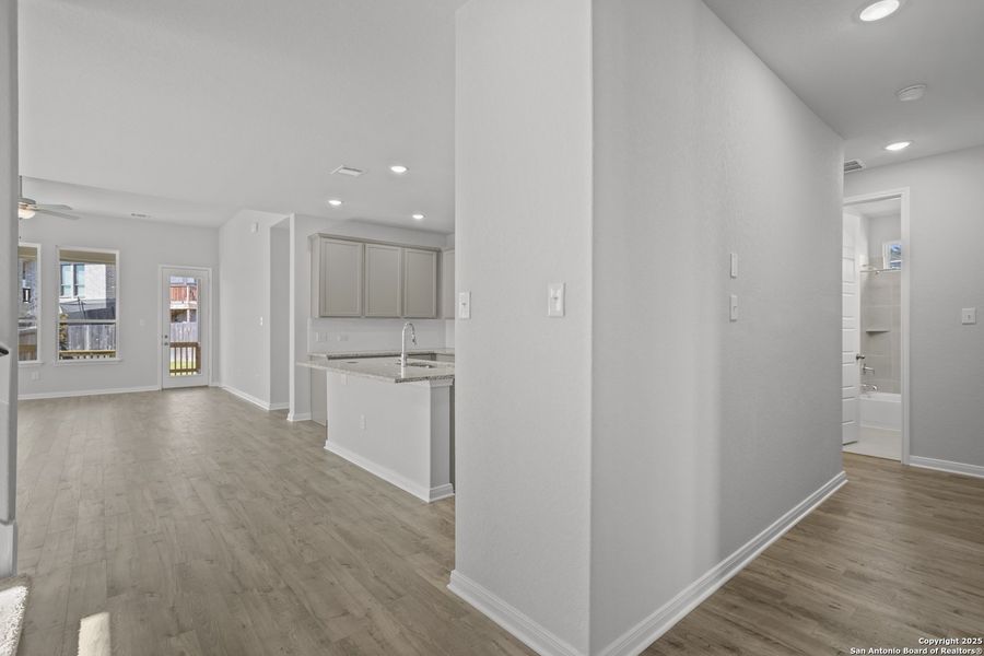 Spacious, unfurnished interior of a new home in Ladera, San Antonio (Image 29). Spacious, unfurnished interior of a new home in Ladera, San Antonio (Image 29).