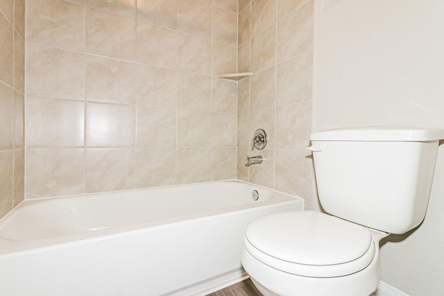 Furnished interior view inside a new home in Charleston Heights, Rosharon (Image 7).