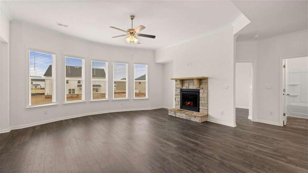 Spacious, unfurnished interior of a new home in The Gates at Pates Creek, Hampton (Image 25).