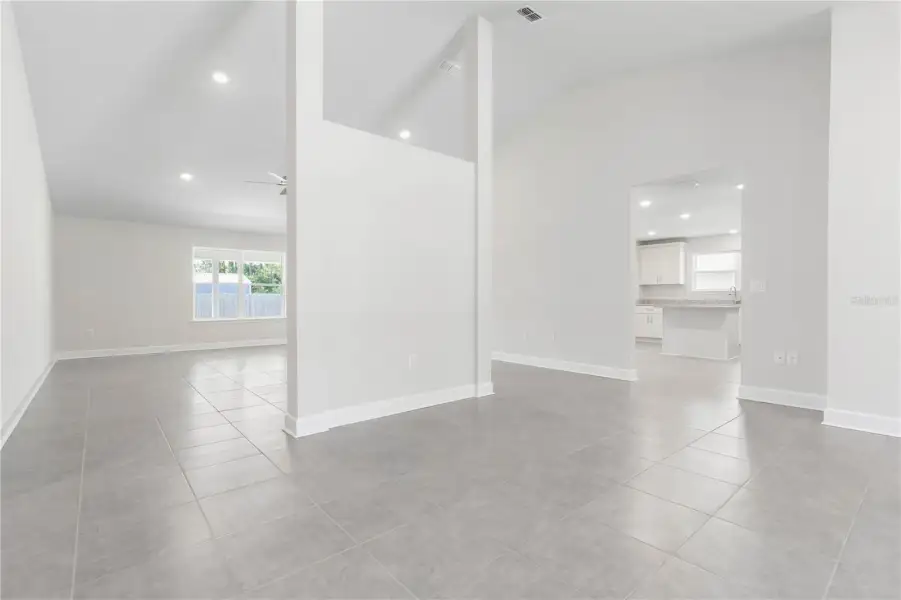 Spacious, unfurnished interior of a new home in Palm Coast, Palm Coast (Image 16).