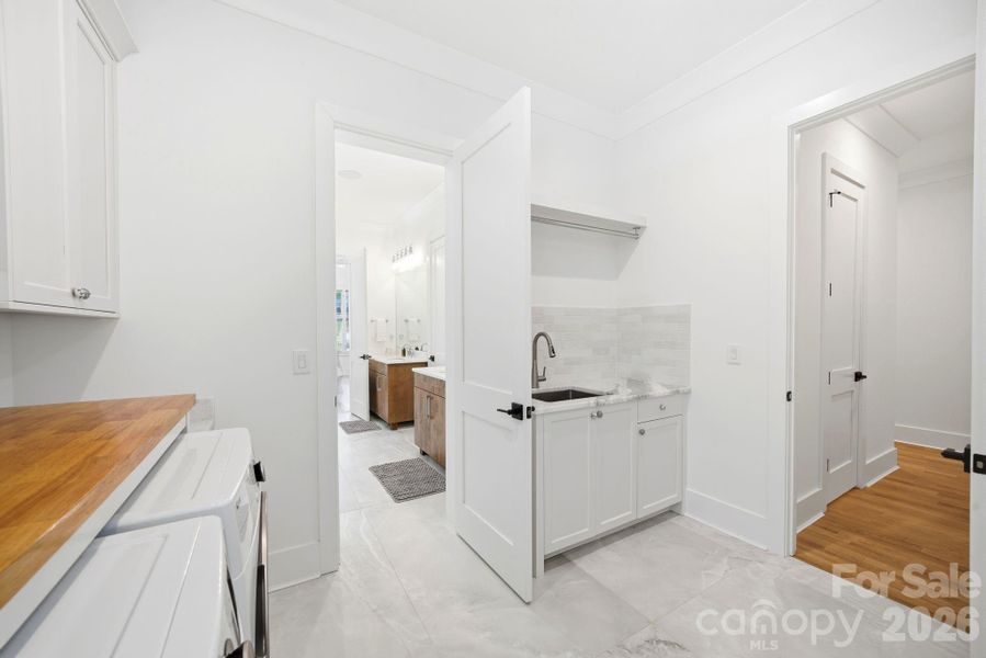 Furnished interior view inside a new home in , Lancaster (Image 6).