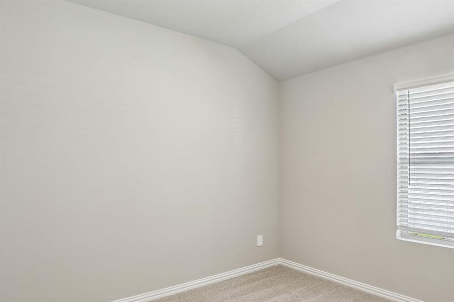 Spacious, unfurnished interior of a new home in Stella Hills, Denton (Image 26).