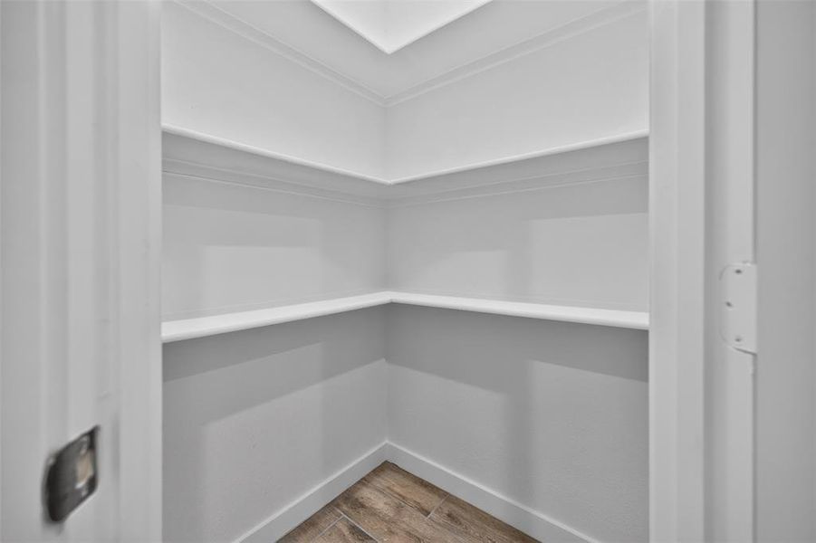 Spacious, unfurnished interior of a new home in , Mabank (Image 14).