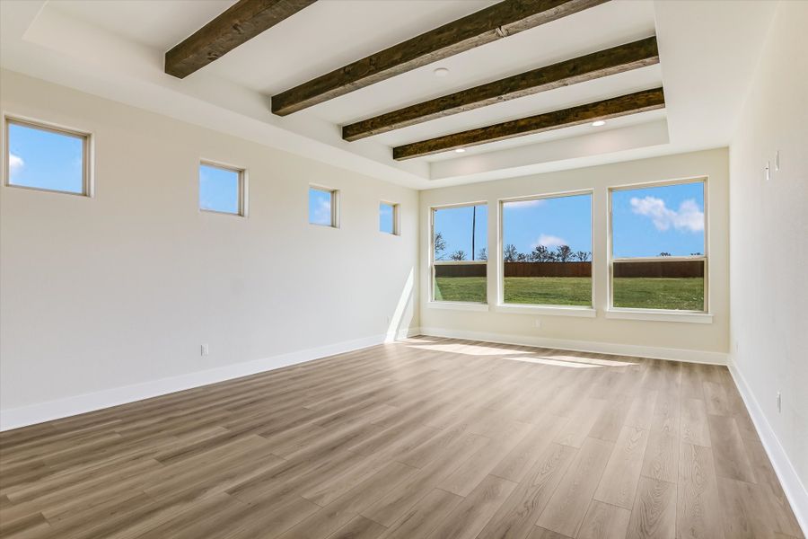 Representative unfurnished interior of a home built from the Avalon by Giddens Homes in Scofield Farms Estates, Georgetown (Image 217).