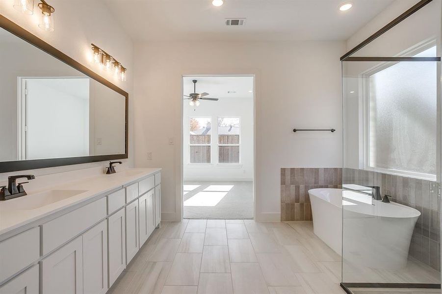 Furnished interior view inside a new home in Terrace Oaks, Arlington (Image 15).