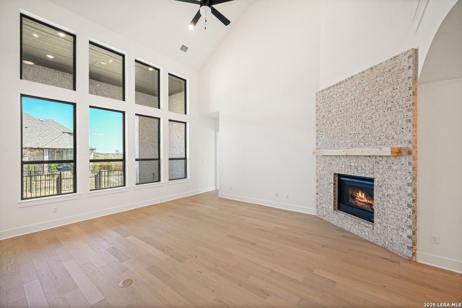 Spacious, unfurnished interior of a new home in La Cima, San Marcos (Image 33).