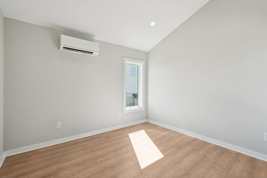 Spacious, unfurnished interior of a new home in , Charleston (Image 81).