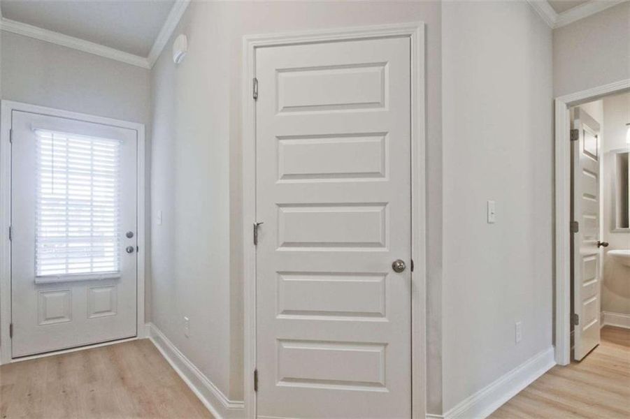 Spacious, unfurnished interior of a new home in Somerset at Riverbrook, Gainesville (Image 26).