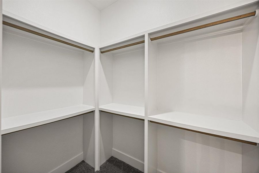 Spacious, unfurnished interior of a new home in , Dayton (Image 22).