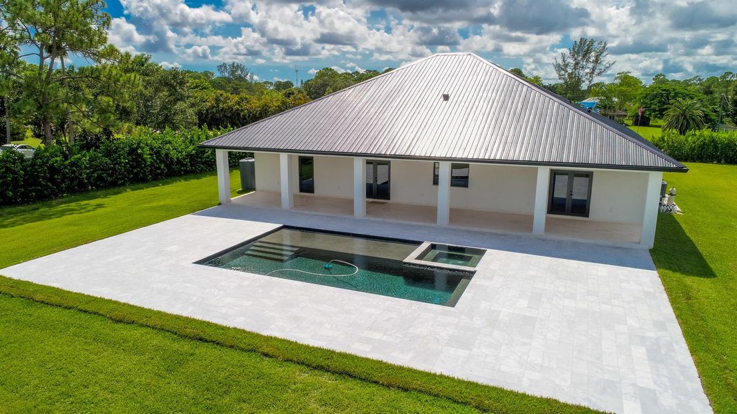 Image 32 of a home in .