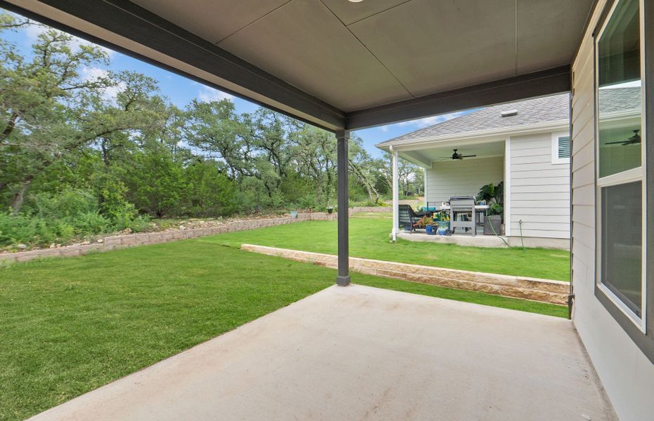 Exterior details and patio area of a home in Sun City Texas, Georgetown (Image 22).