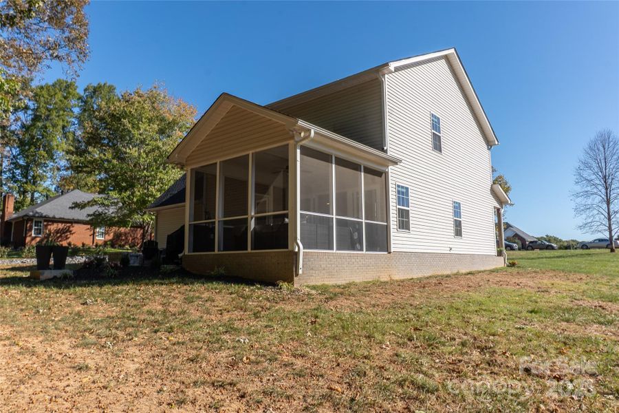 Exterior details and patio area of a home in , Monroe (Image 2).