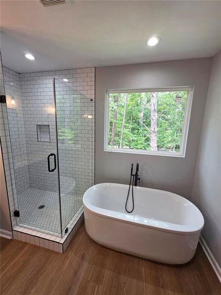 Furnished interior view inside a new home in , Jasper (Image 10).