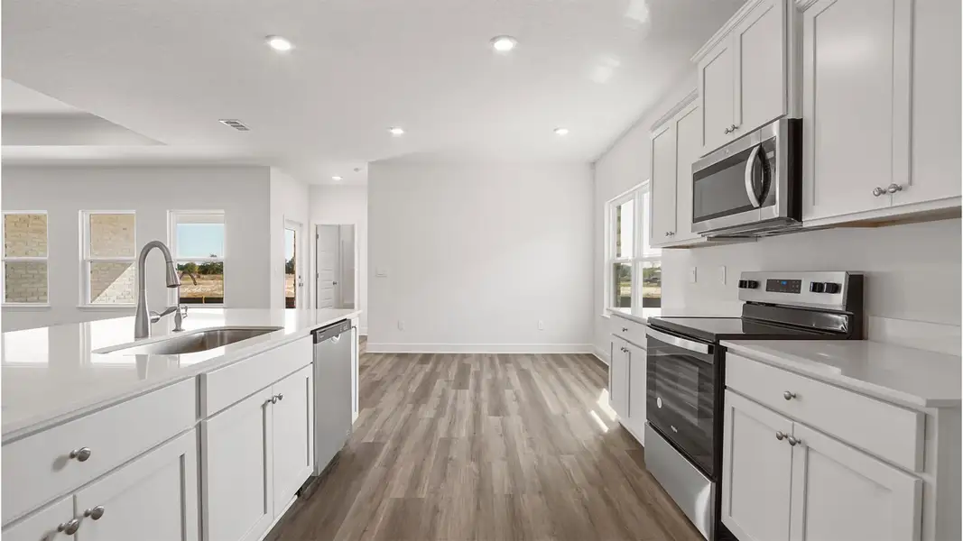 Furnished interior view inside a new home in Owl's Head Farms, Freeport (Image 4).