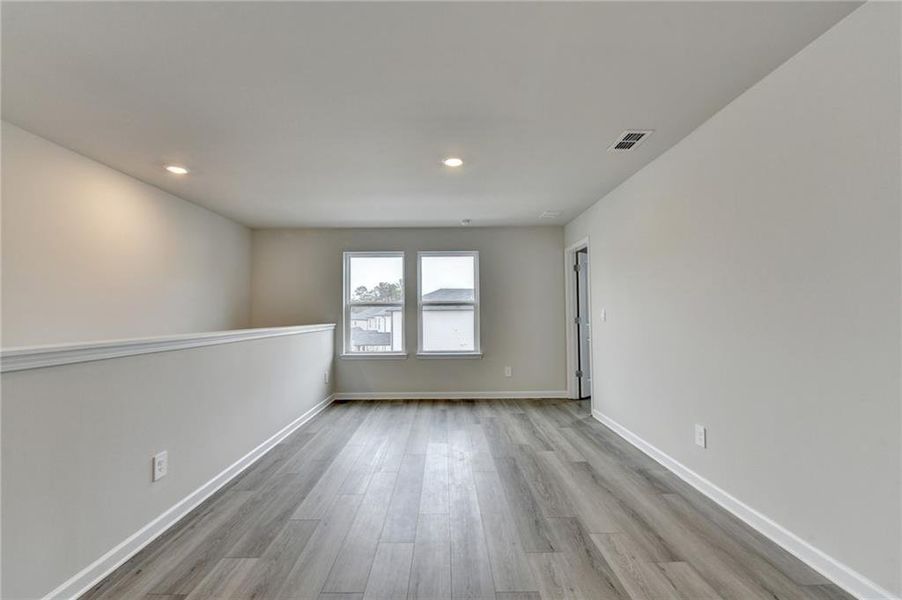 Spacious, unfurnished interior of a new home in , Lawrenceville (Image 39).