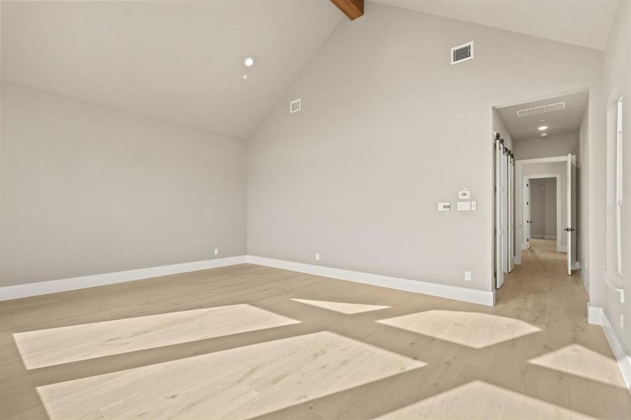 Spacious, unfurnished interior of a new home in Dean Farms, Lucas (Image 23).