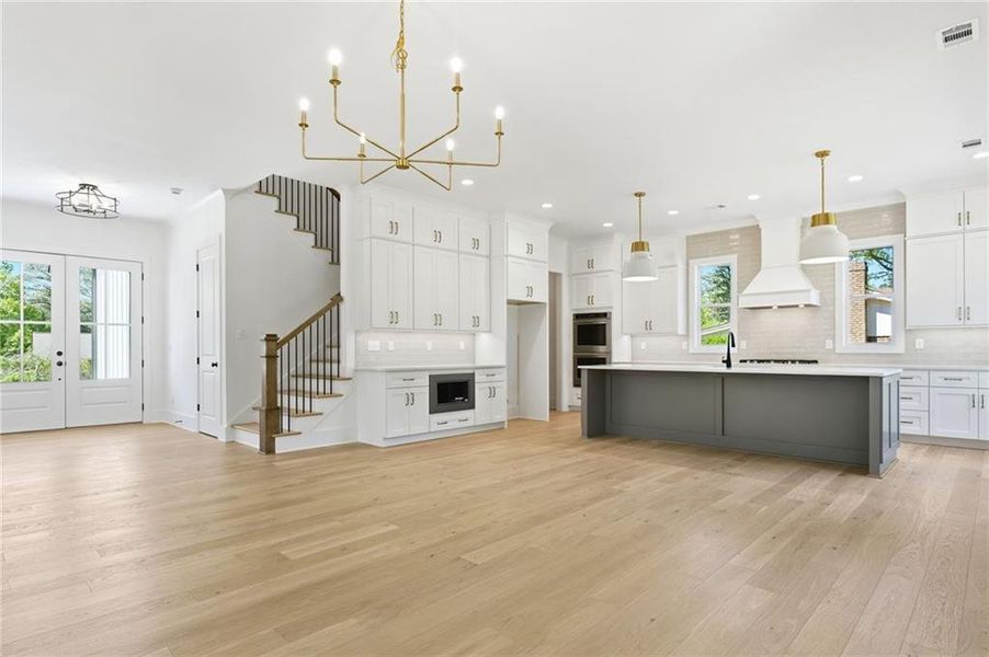 Image 55 of a home in .
