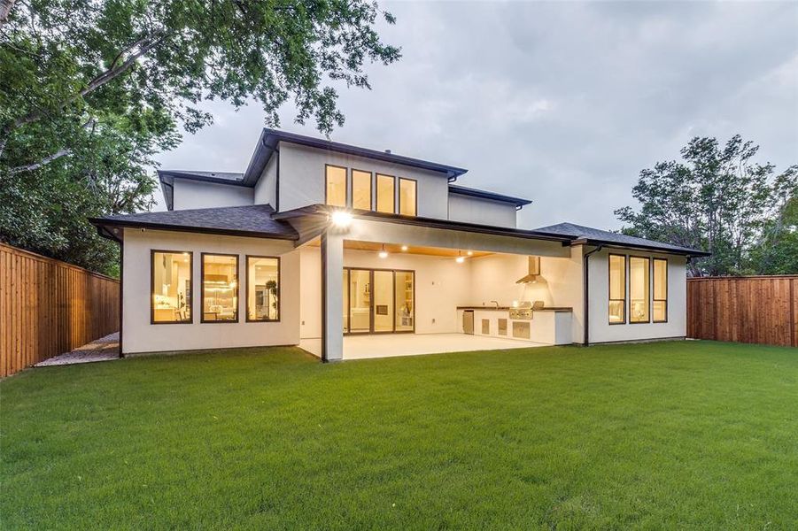 Exterior details and patio area of a home in , Dallas (Image 25).